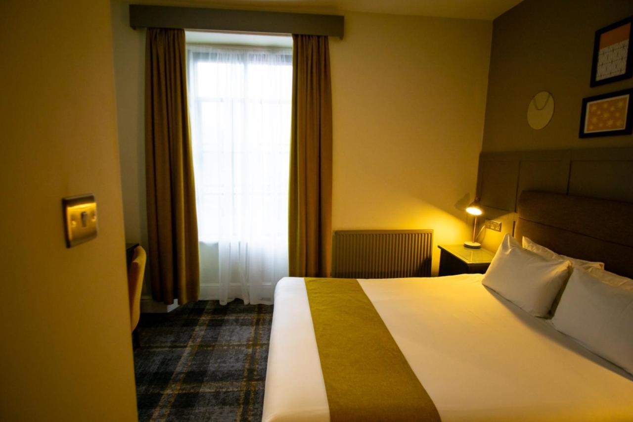 האברפורדווסט The County Hotel מראה חיצוני תמונה